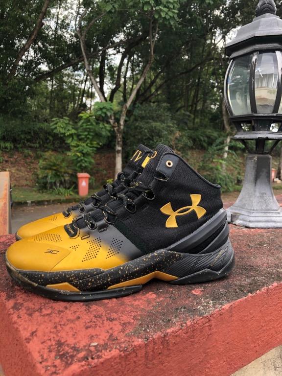 Sepatu under armour curry 2 sales