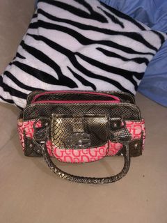 (Category: ) located in . Submitted by jercloset.t (Listing ID 1065563198, Image 1). Description: .
