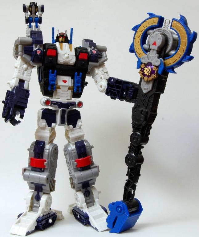 HASBRO TRANSFORMERS CYBERTRON LEADER CLASS METROPLEX DRILLBIT