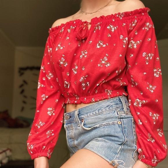 H M Divided Red Floral Long Sleeve Crop Top Women s Fashion Tops