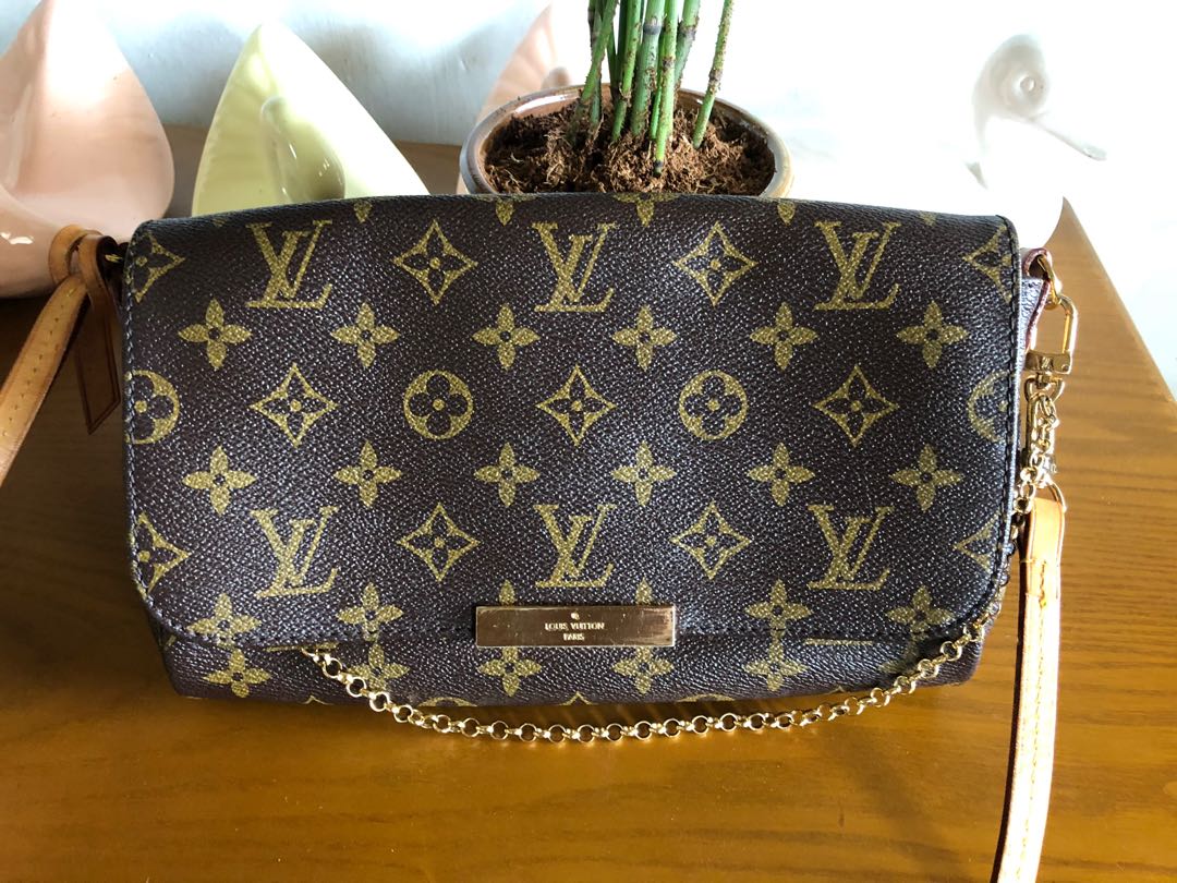 Louis Vuitton, Bags, Lv Favorite Monogram Mm Size