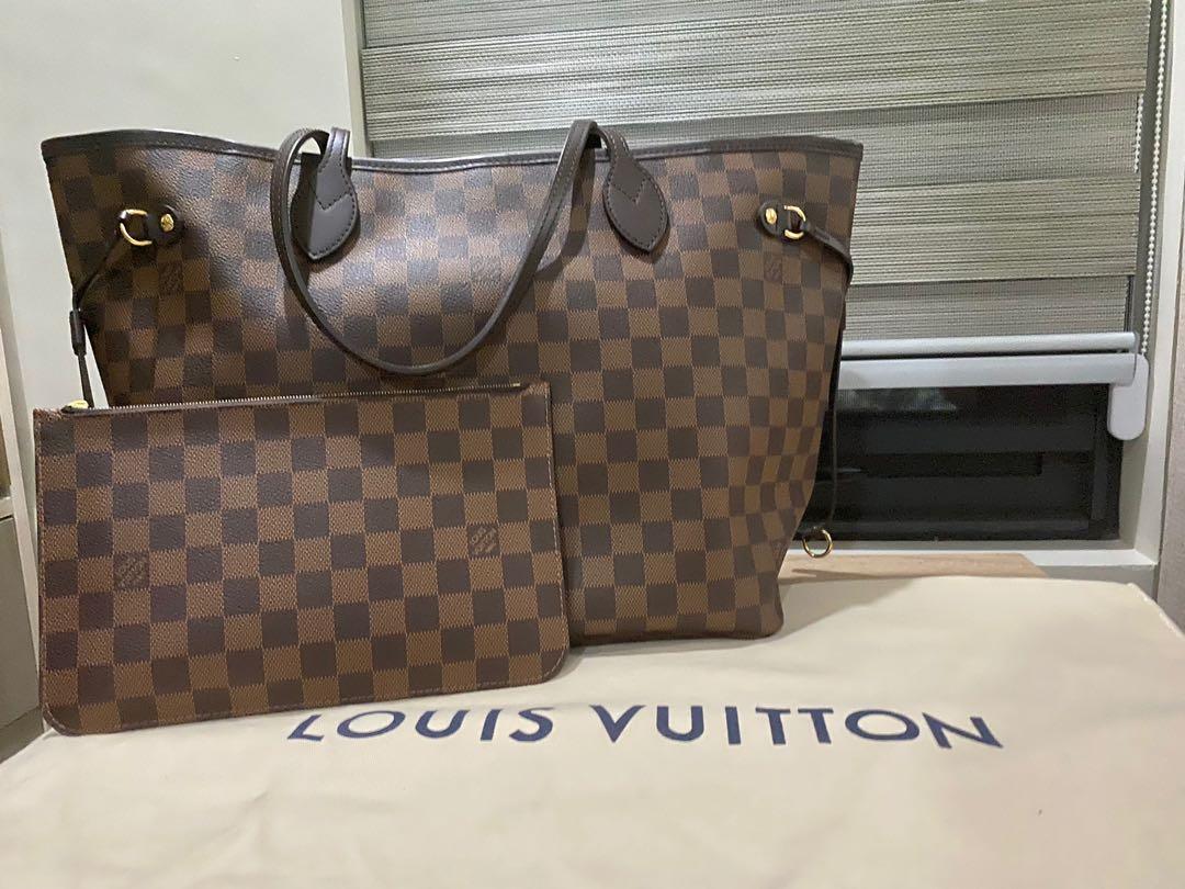 LV NEVERFULL DAMIER EBENE IN MM (Category: Luxury Bags & Wallets) located in Batangas. Submitted by luxuryinmyclowset (Listing ID 1065420246, Image 2). Description: Good as new, used twice, complete inclusion with receipt .