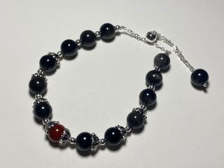 (Category: ) located in . Submitted by prettysparkly.crystal (Listing ID 1065497353, Image 1). Description: .