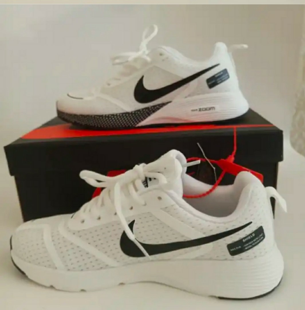 snapdeal nike air shoes