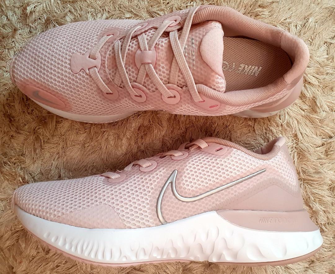 nike renew women's pink