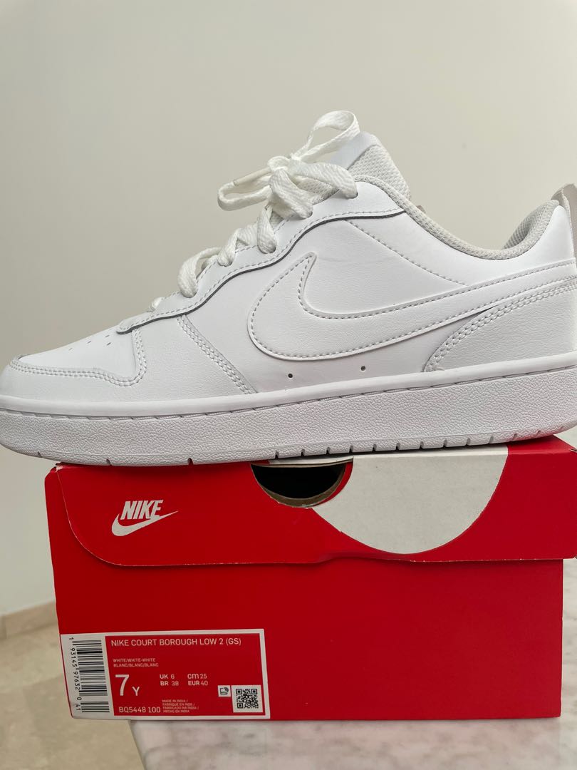 Nike white shoes, Men's Fashion, Footwear, Sneakers on Carousell