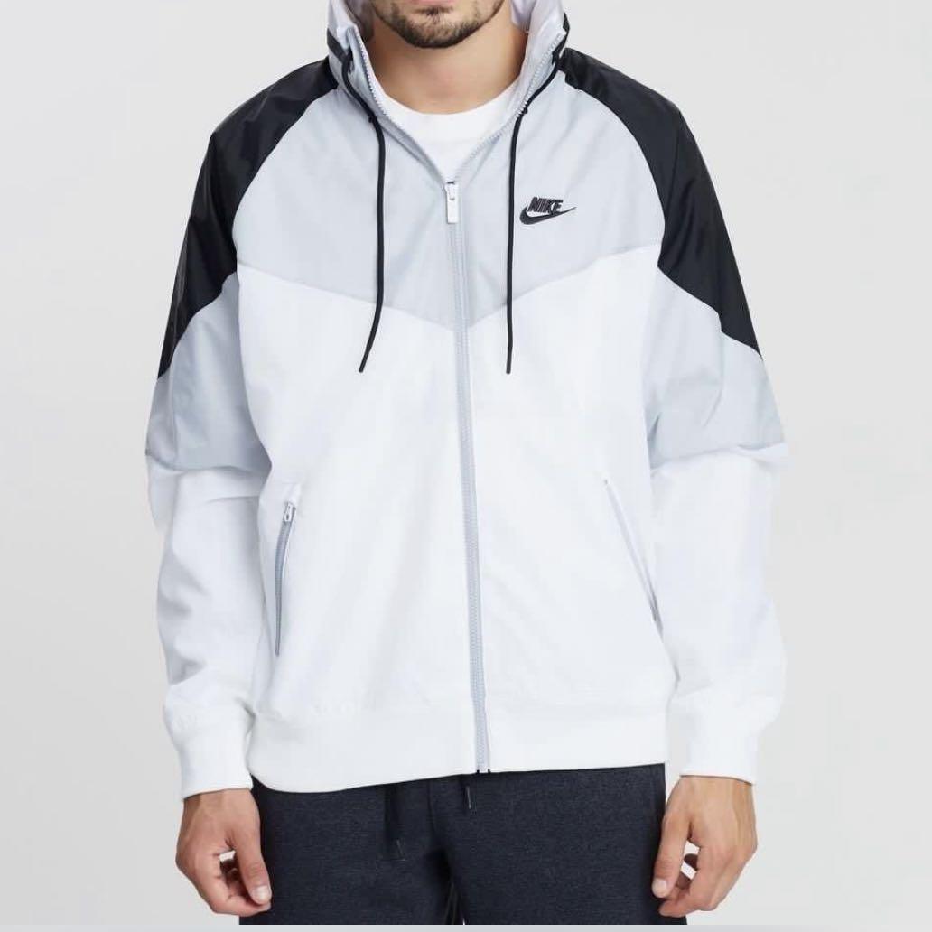 Nike Windbreaker, Men's Fashion, Activewear on Carousell