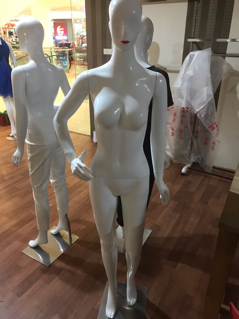 Patung Wanita Full Body Manekin Wanita Full Body Serba Serbi Others Di Carousell