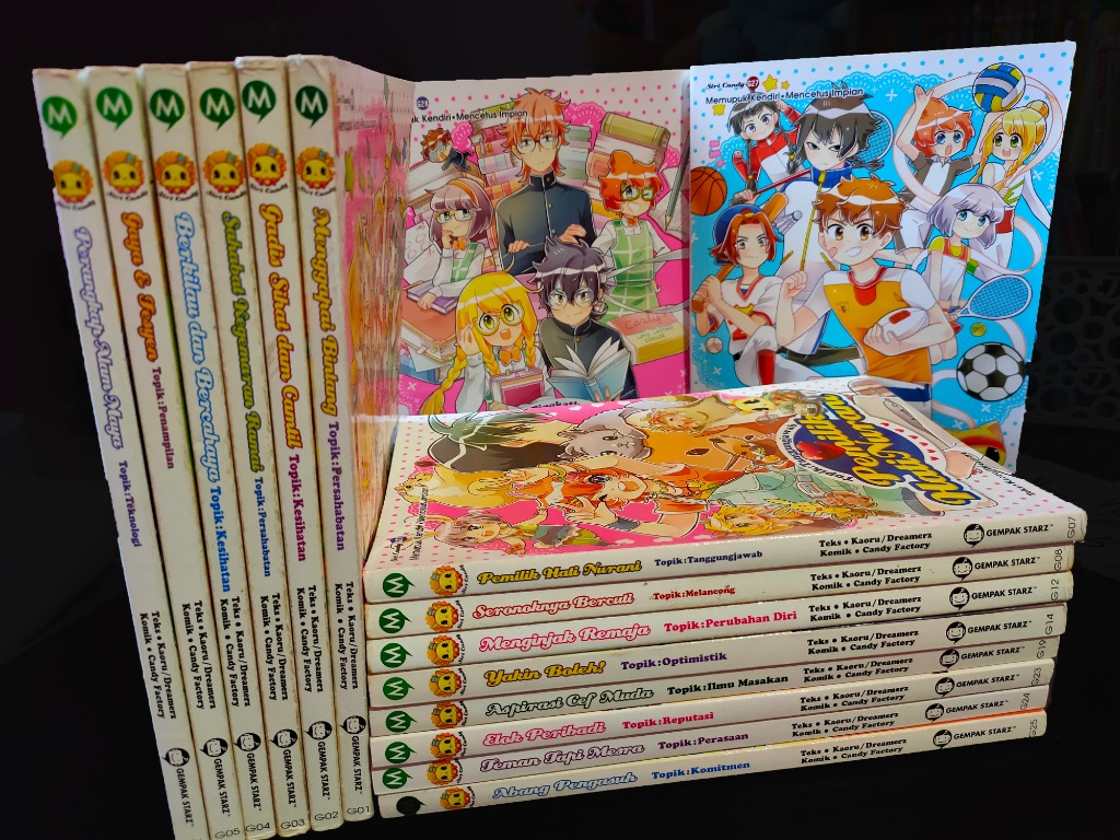 Pre Love Comic Gempakstarz Books Stationery Comics Manga On Carousell