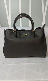 LAST PRICE. PRELOVED Anne Klein Black Bag