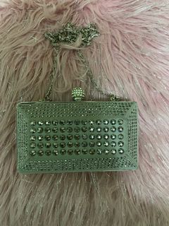 (Category: ) located in . Submitted by preloved_unli (Listing ID 1065460481, Image 1). Description: .