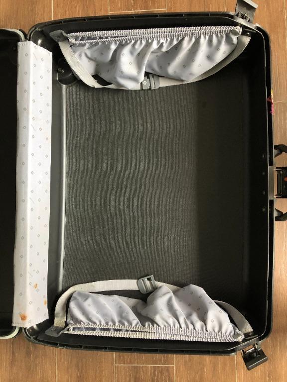 Samsonite Oyster Suitcase, Hobbies & Toys, Travel, Luggage on Carousell