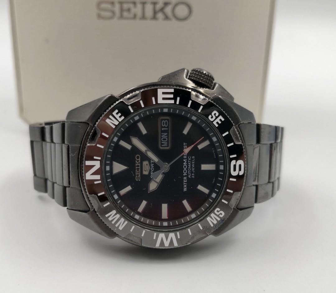 Seiko 5 compass store