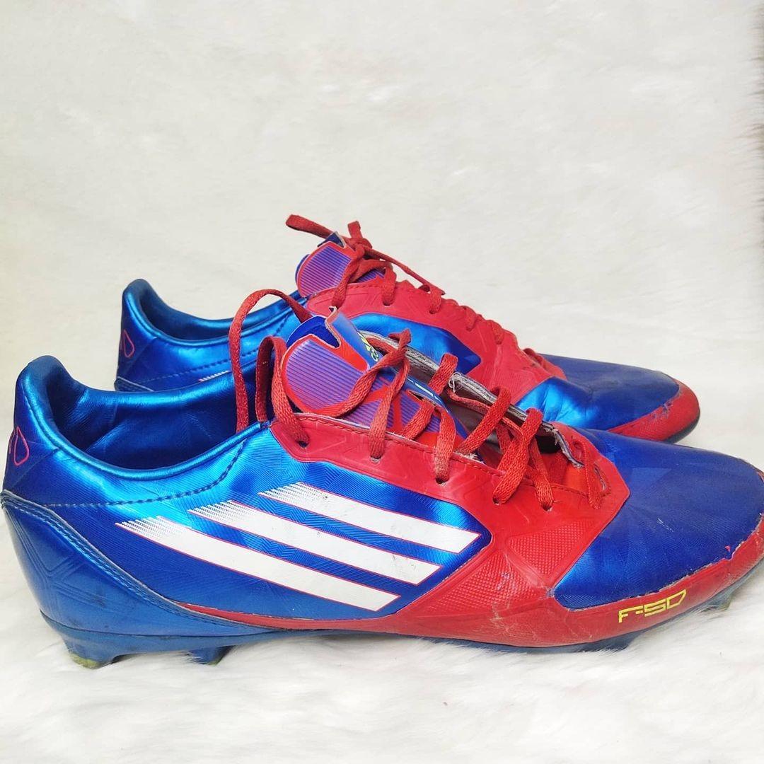 Sepatu bola adidas f30 original second Olah Raga Baju Olahraga