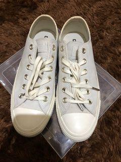 Sepatu Converse