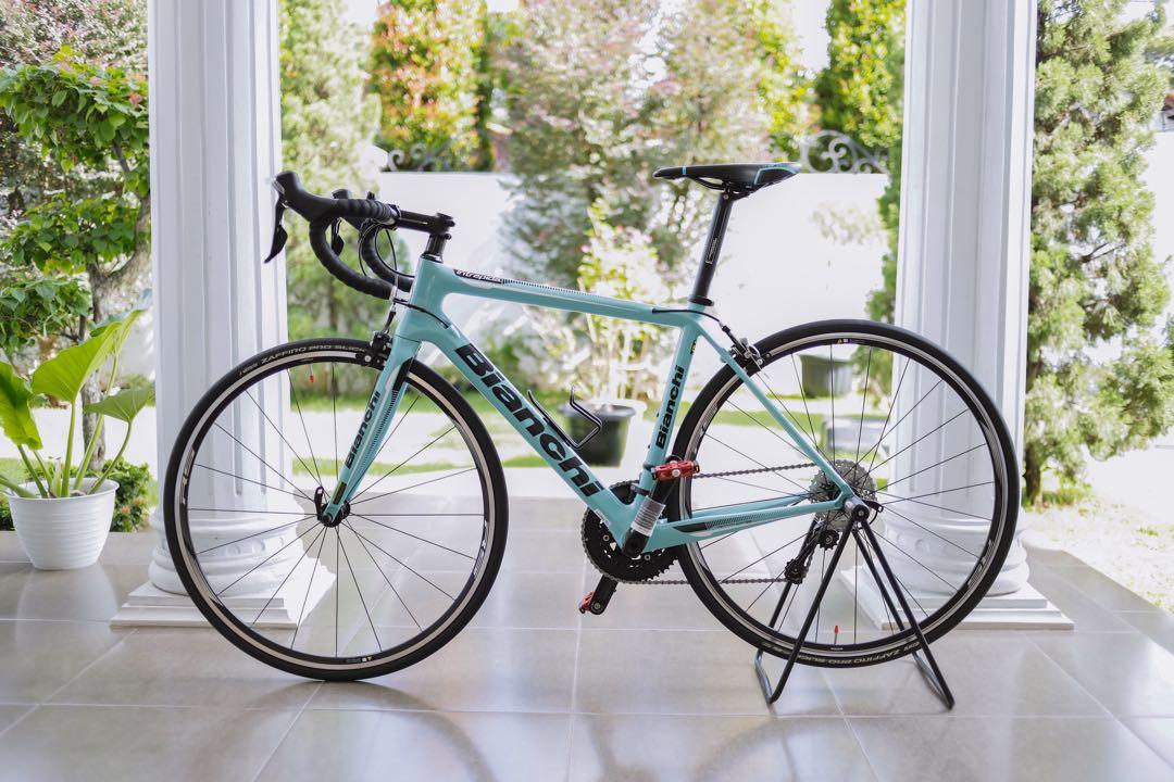 sepeda road bike bianchi