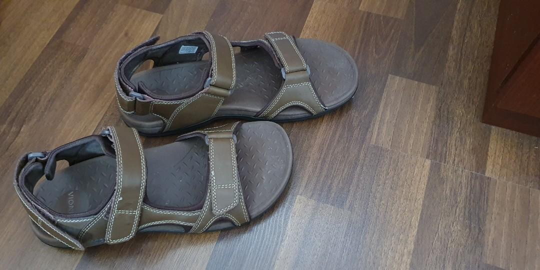 Vionic sales gerrit sandals