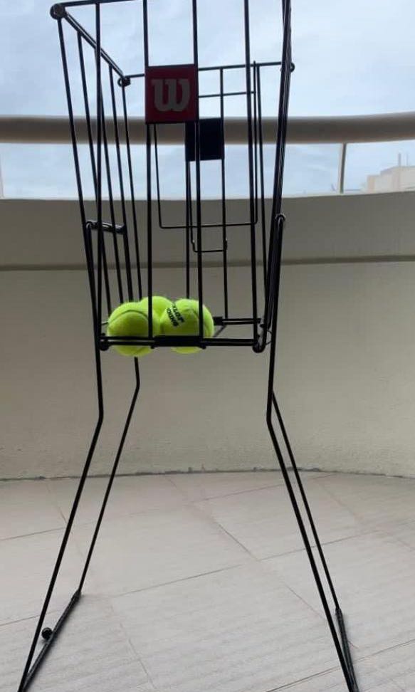 Wilson Tennis Ball Pick Up Hopper, Sports Equipment, Sports & Games