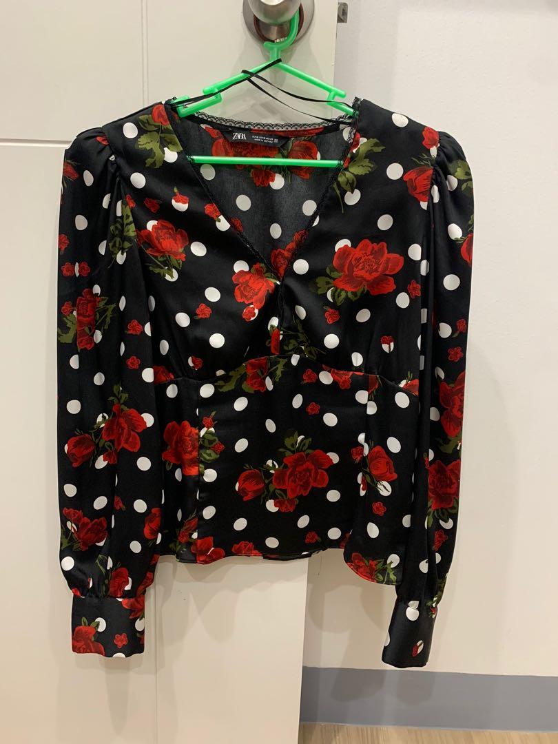 Zara Polka Long sleeves (Category: Longsleeves) located in Quezon City. Submitted by kellysht (Listing ID 1065521028, Image 1). Description: Ang ganda neto promise.. lakas makasosyal 😊 Used once only Almost new.
