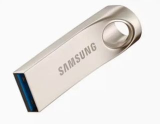 (Category: ) located in . Submitted by bluebox.gadgets (Listing ID 1065651217, Image 1). Description: .