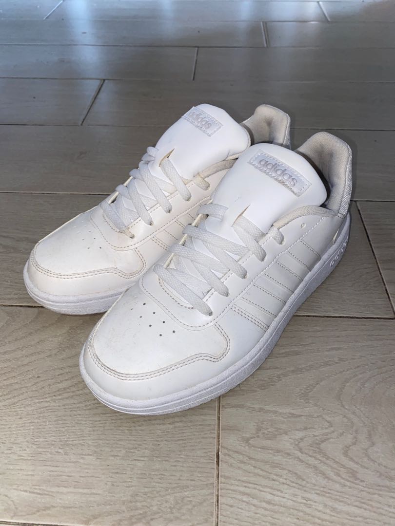 Adidas white sneakers 👟 白色波鞋, 女裝, 波鞋-