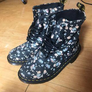 Authentic Doc Martens bought from US (no box) 