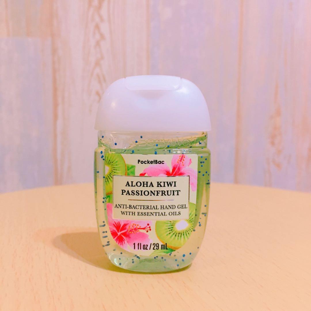 BBW Aloha Kiwi Passionfruit 熱情果、奇異果、菠蘿味酒精搓手液Bath - Main Image