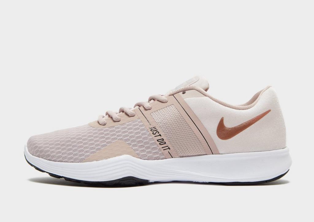 BNIB Size 7.5 38.5 Beige pink nude WOMEN'S NIKE CITY TRAINER 2 training sports shoes , Women's Fashion, Footwear, Sneakers on