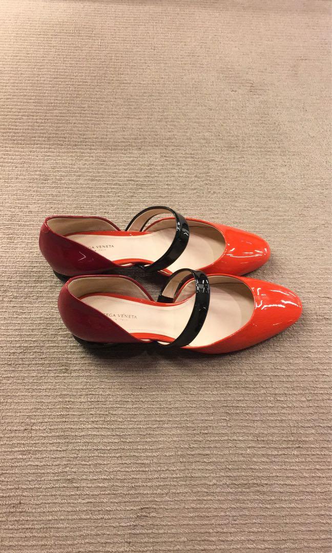 Bottega Veneta Red Patent Leather Flats Short Heels Women s
