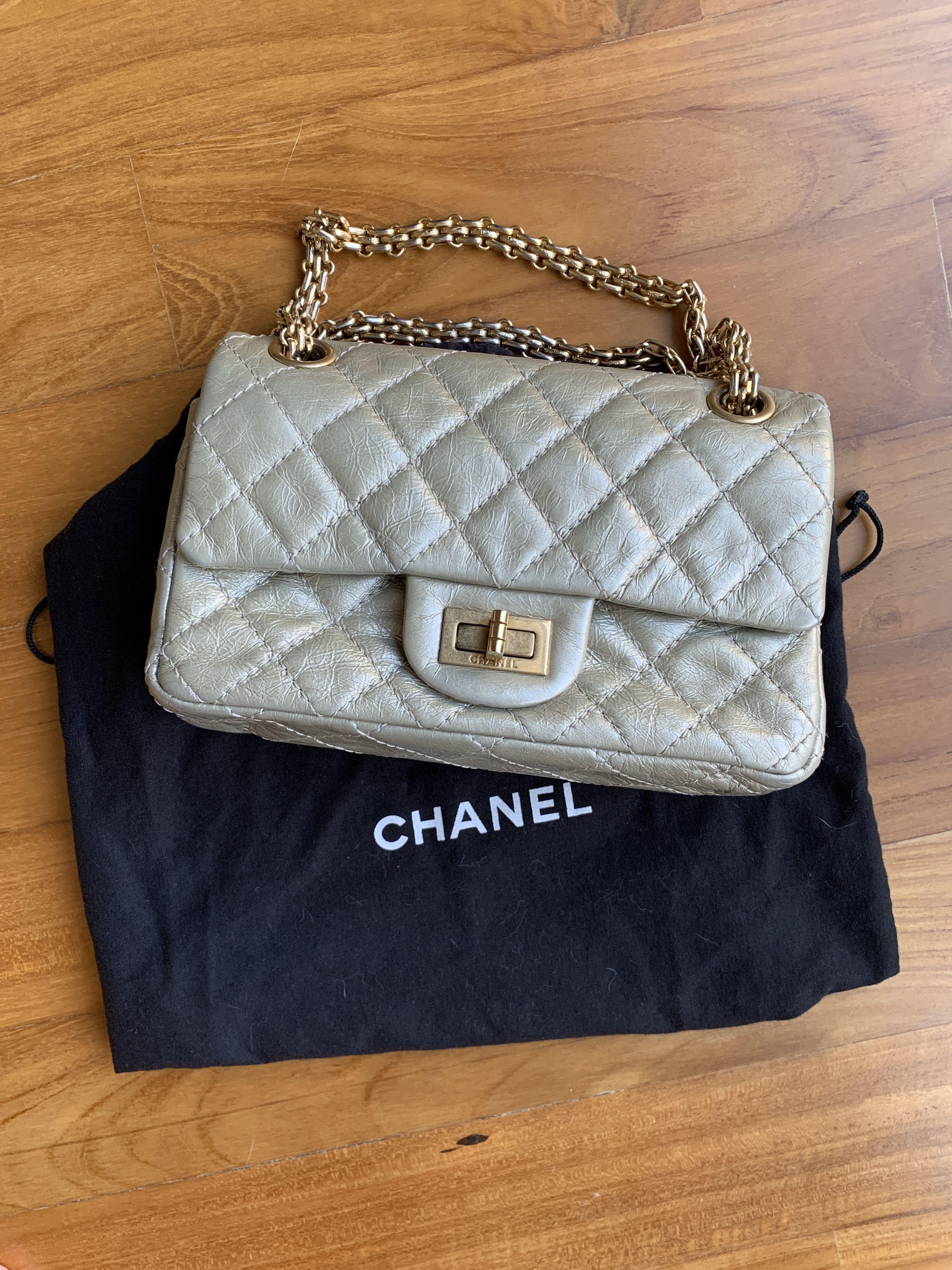 CHANEL Aged Calfskin Lucky Charms 2.55 Reissue 224 Flap Black 679225