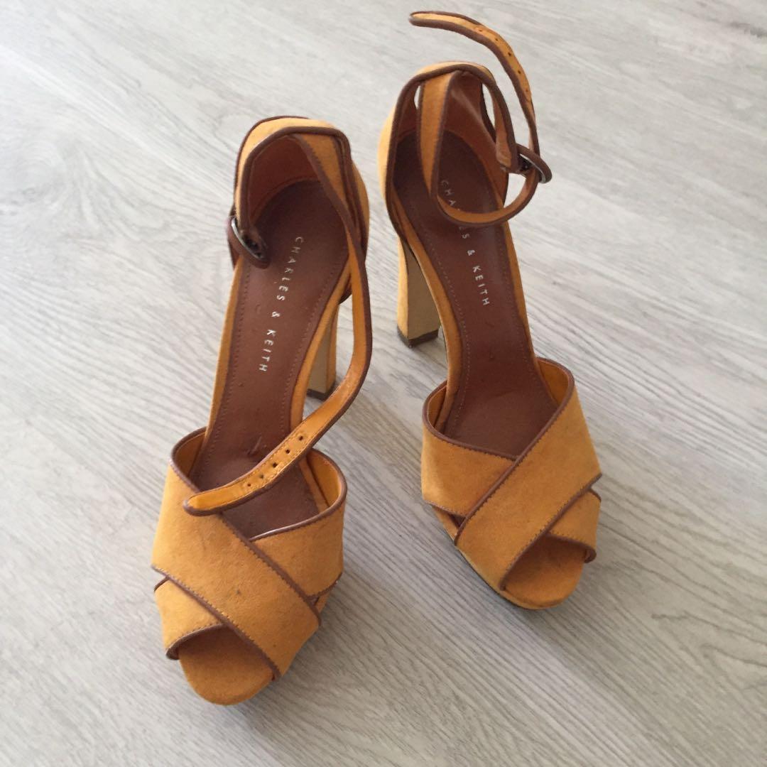 Mustard yellow platform heels sale