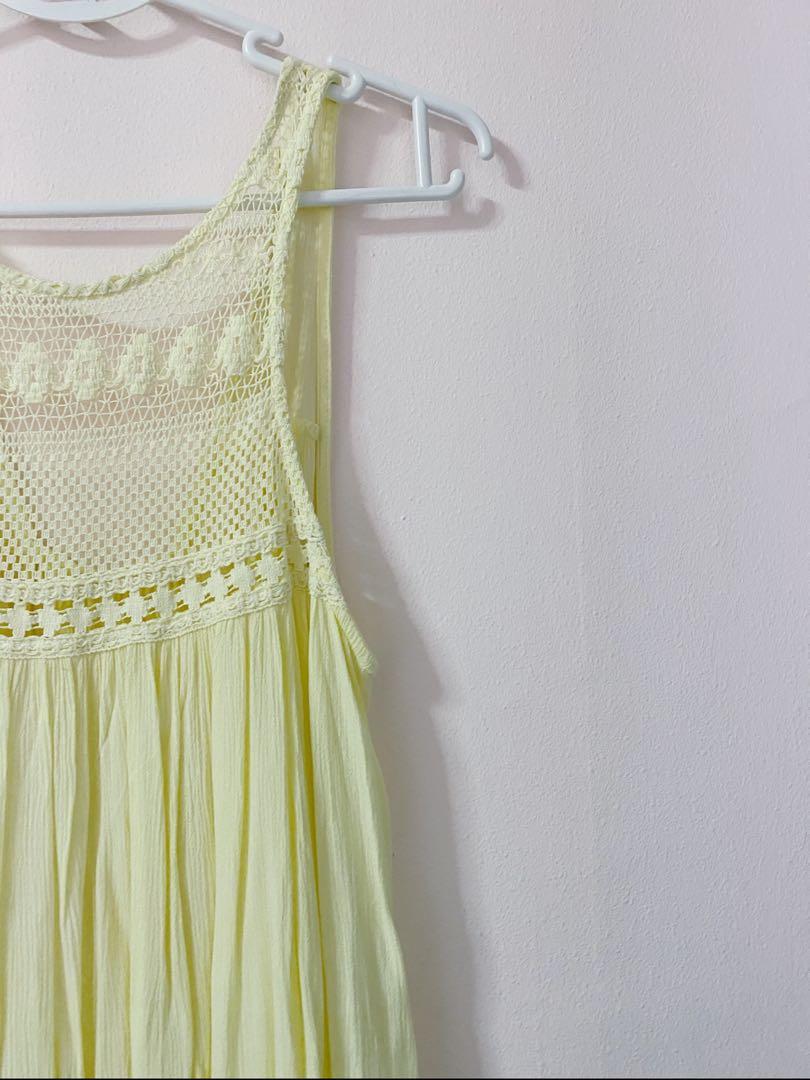 beautiful yellow tops
