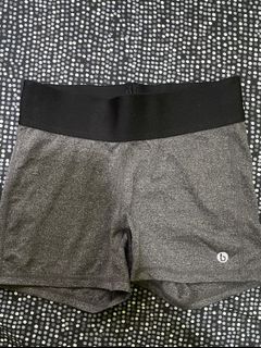 (Category: ) located in . Submitted by honeybee.preloved (Listing ID 1065690652, Image 1). Description: .