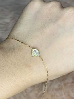(Category: ) located in . Submitted by authenticdiamonds (Listing ID 1065613188, Image 1). Description: .