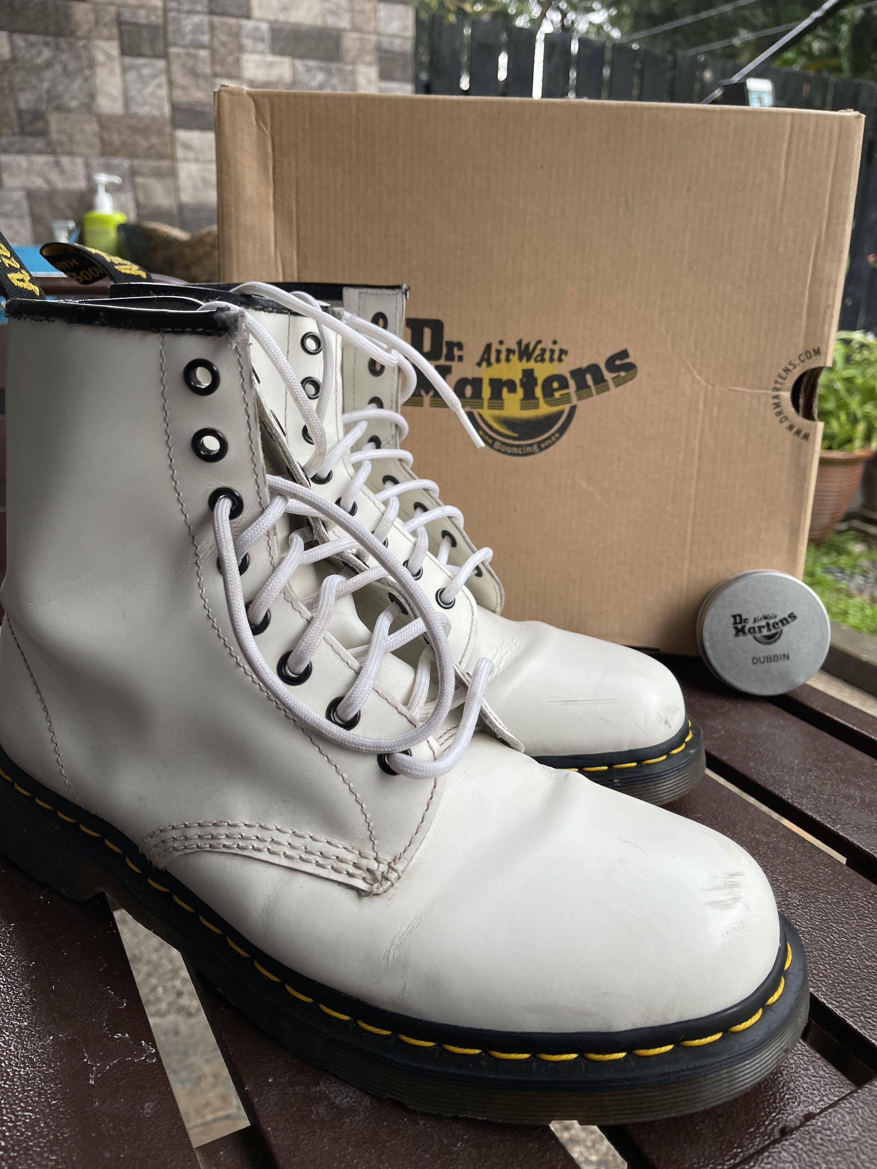 Dr airwair martens white store boots