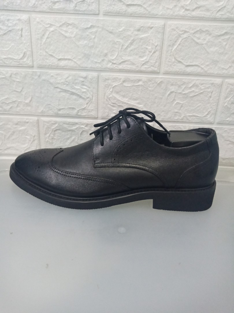 ecco wingtip