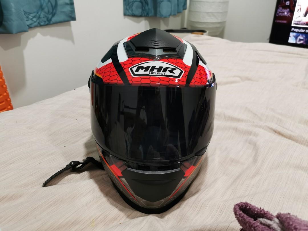 Motorcycle helmet full deals face lifts up