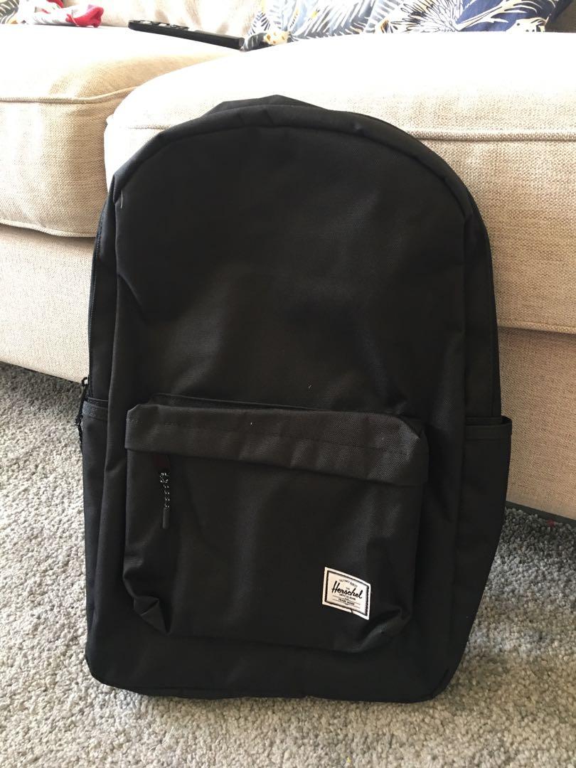 Herschel Classic Pro Backpack Black Men s Fashion Bags Backpacks on Carousell