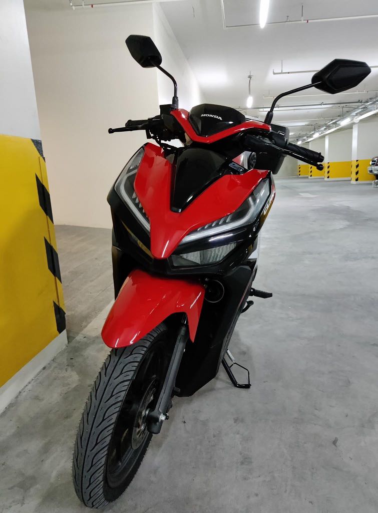 Honda click 2025 125i red