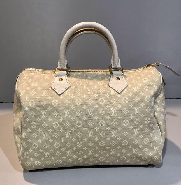 Legit LV Minilin Speedy 30 (Category: Luxury Bags & Wallets) located in Makati City. Submitted by zari2x (Listing ID 1065743776, Image 1). Description: Legit LV Minilin Speedy 30 Bag only Condition 7/10.