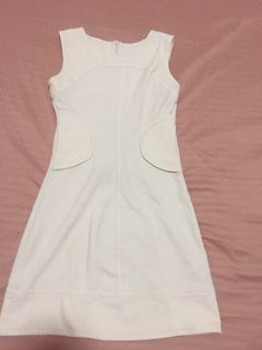(Category: ) located in . Submitted by handmegood (Listing ID 1065718999, Image 1). Description: .