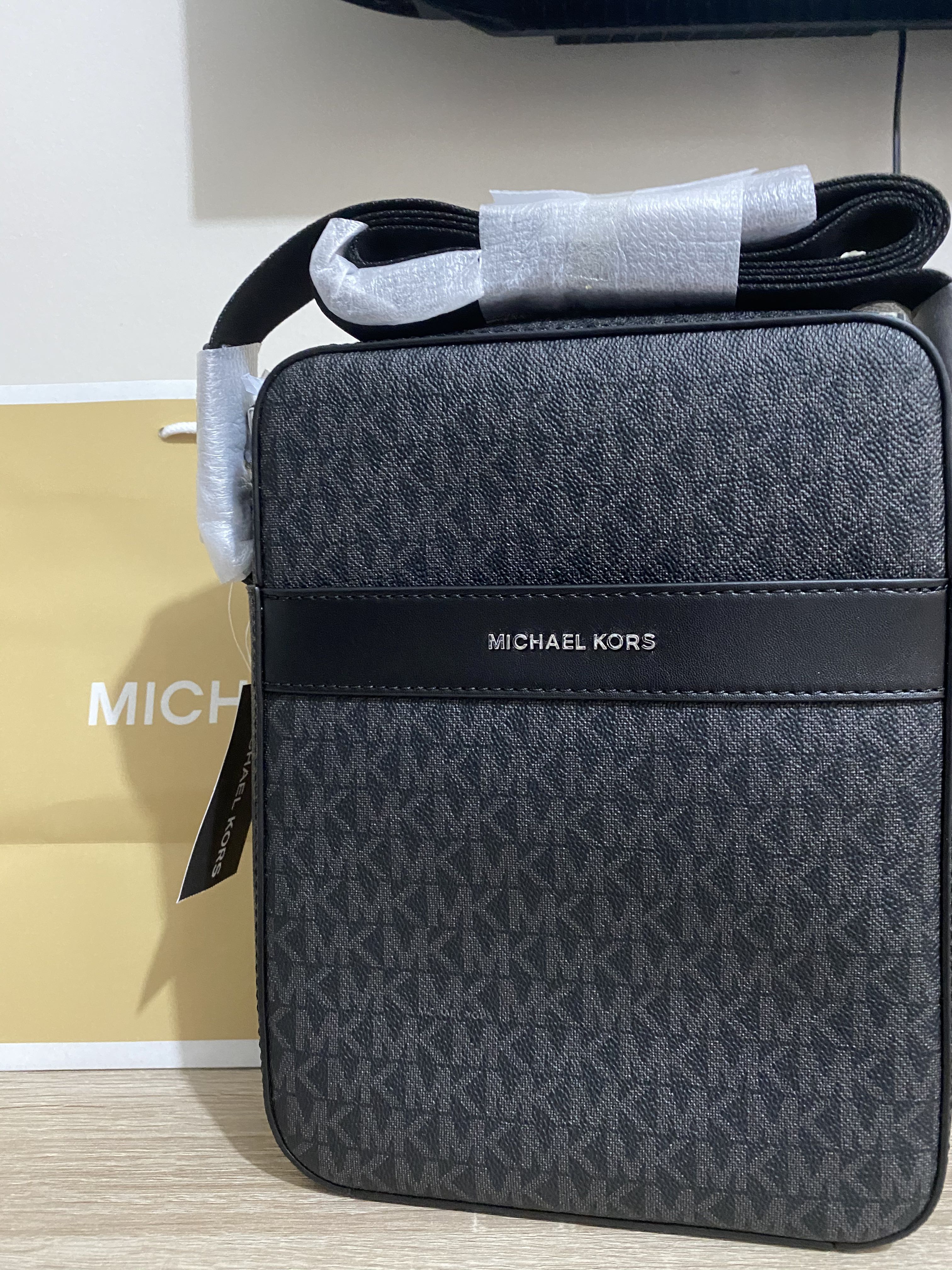 Shop the Latest Michael Kors Bags for Men in the Philippines August 2023