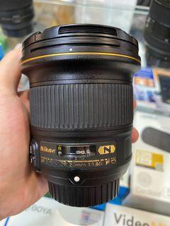 Nikon 20mm 1.8G ED AF-S Nikkor lens