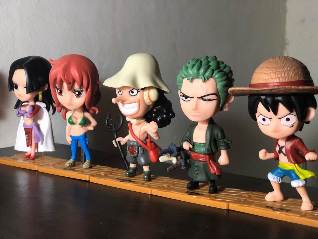 One Piece Figure Set Hobbies Toys Toys Games On Carousell