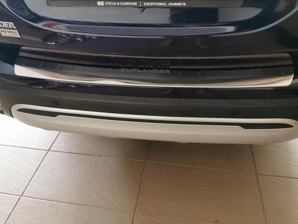 Outlander boot scuff plate / bumper protector, Car Accessories ...