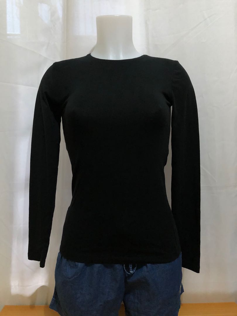 Plain Black Long Sleeves, Women's Fashion, Tops, Longsleeves on Carousell