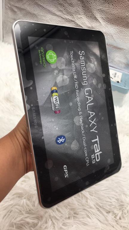 Samsung Galaxy Tab 8.9 (Category: Android) located in Pasay City. Submitted by meostore (Listing ID 1065604534, Image 3). Description: 32 gb.