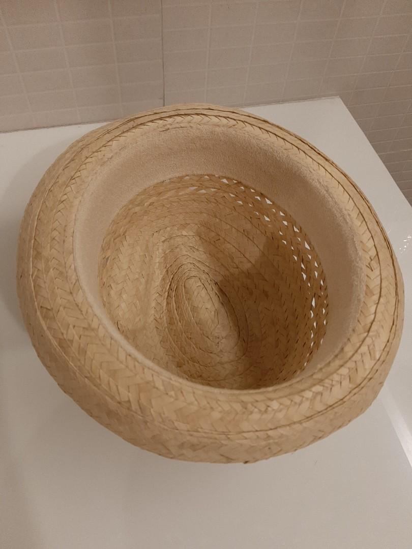 Straw Beach Hat Fedora (Category: Hats & Beanies) located in Bacolod City. Submitted by daniellemgm (Listing ID 1065738578, Image 2). Description: used a 3x to the beach. RFS: not my style anymore.