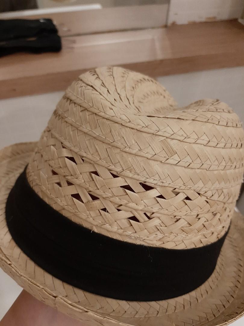 Straw Beach Hat Fedora (Category: Hats & Beanies) located in Bacolod City. Submitted by daniellemgm (Listing ID 1065738578, Image 3). Description: used a 3x to the beach. RFS: not my style anymore.