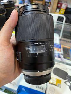 Tamron  SP 90mm F/2.8  Di MACRO 1:1 VC USD